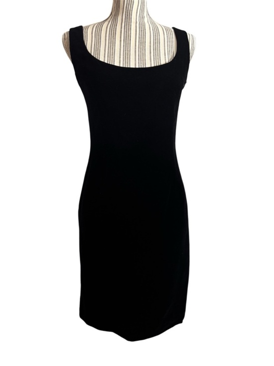 Victor Costa Dresses & Skirts - Victor Costa Black Velvet Sheath Dress Size 6 Vintage Made USA Classic Cocktail